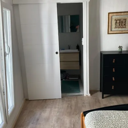 Centre Historique Apartmán Mèze